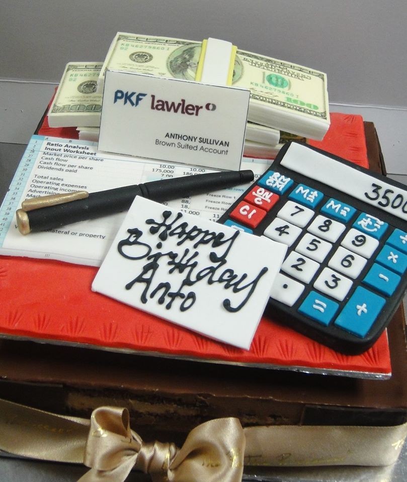Accountant Cake